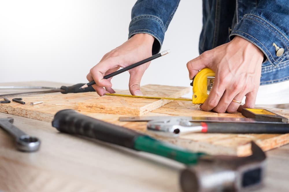 Pourquoi choisir institutdubricolage.com pour apprendre à bricoler chez soi
